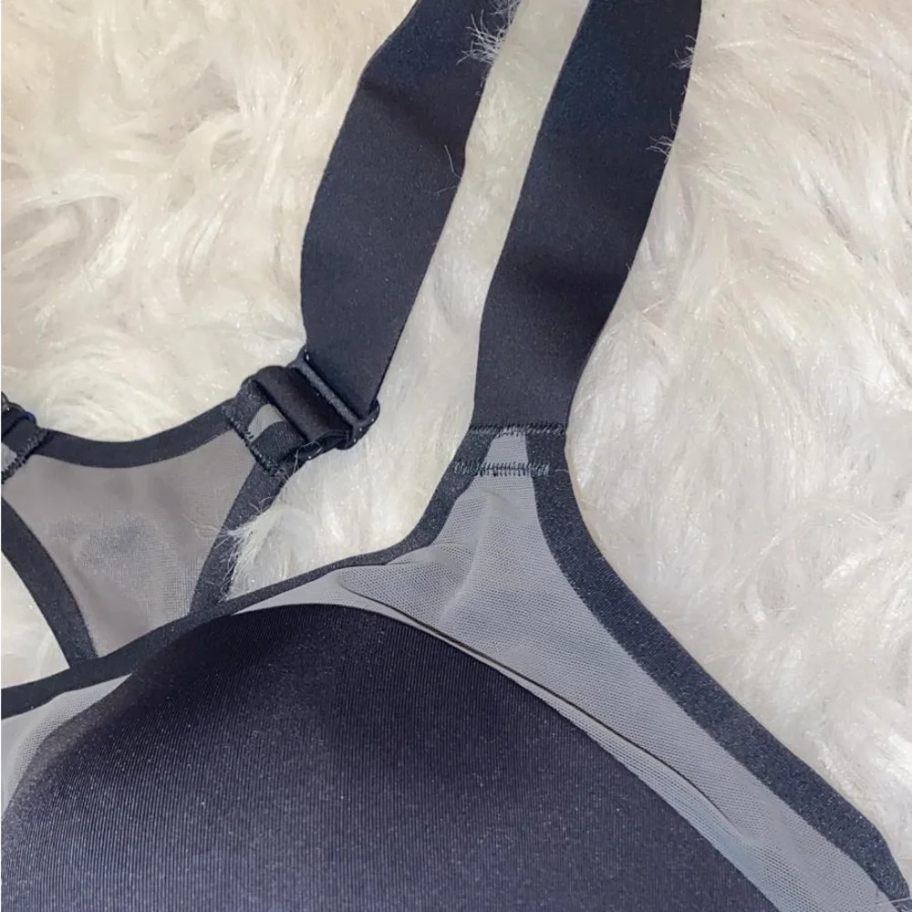 Dare Racerback Run Bra - Picture 8 of 10